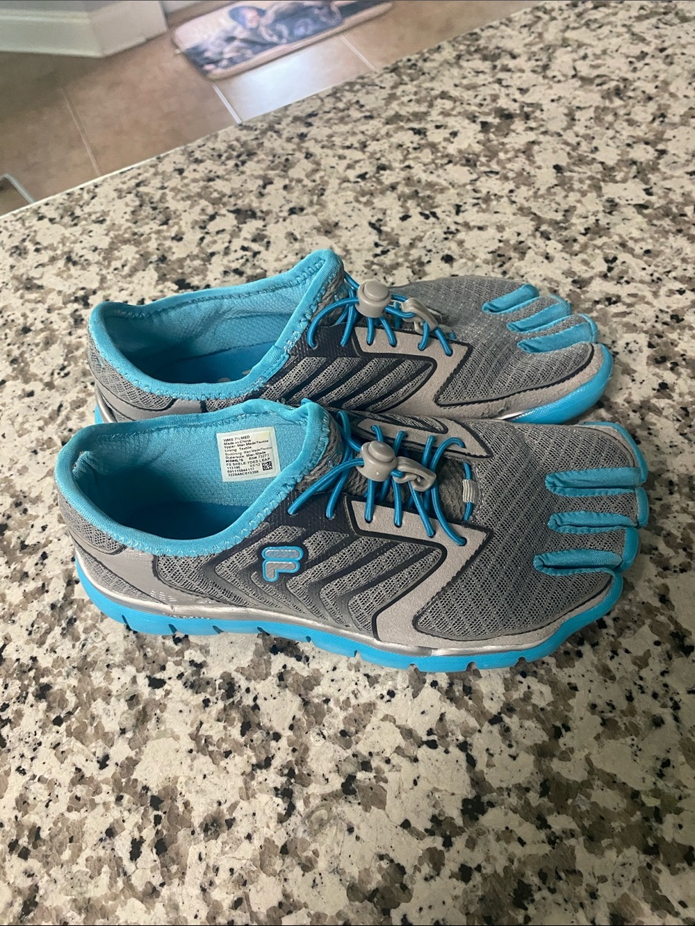 Fila Gray and Teal Five-Toe Athletic Shoes - Picture 4 of 7
